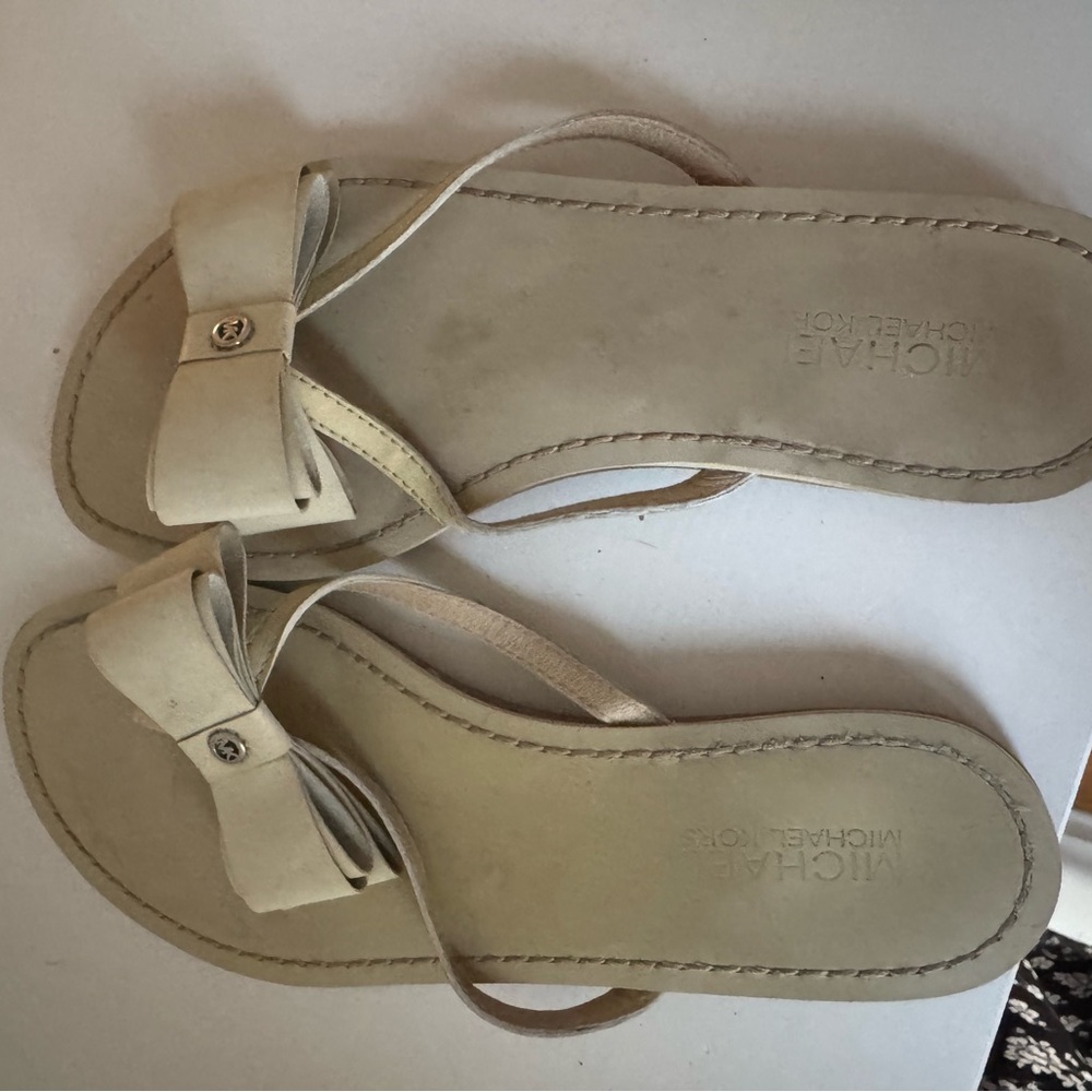 Michael Kors Cream Minimalist Bow Sandals